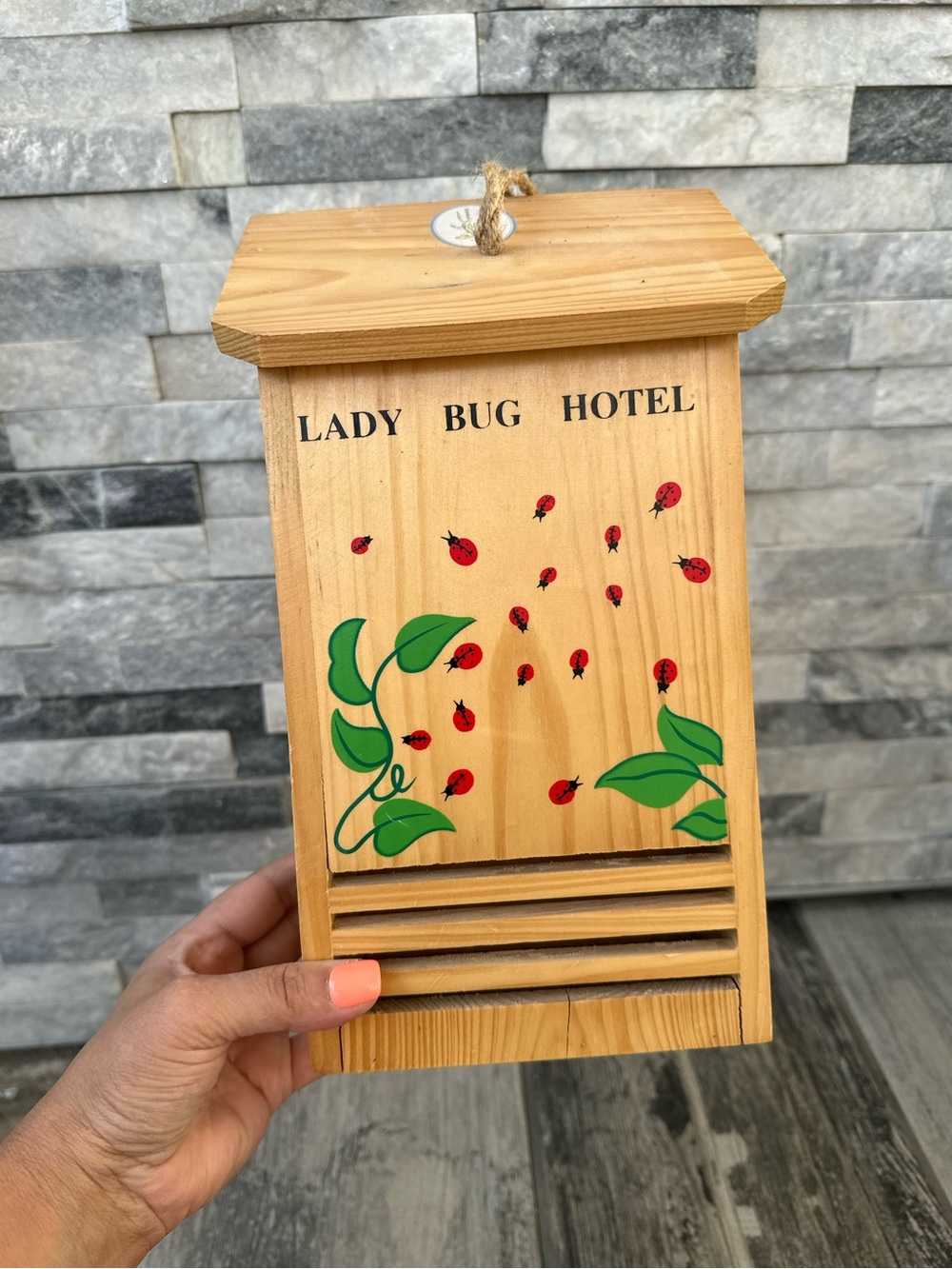 🐞 Ladybug Hotel 🐞 Garden Insect Wooden House/Habitat
